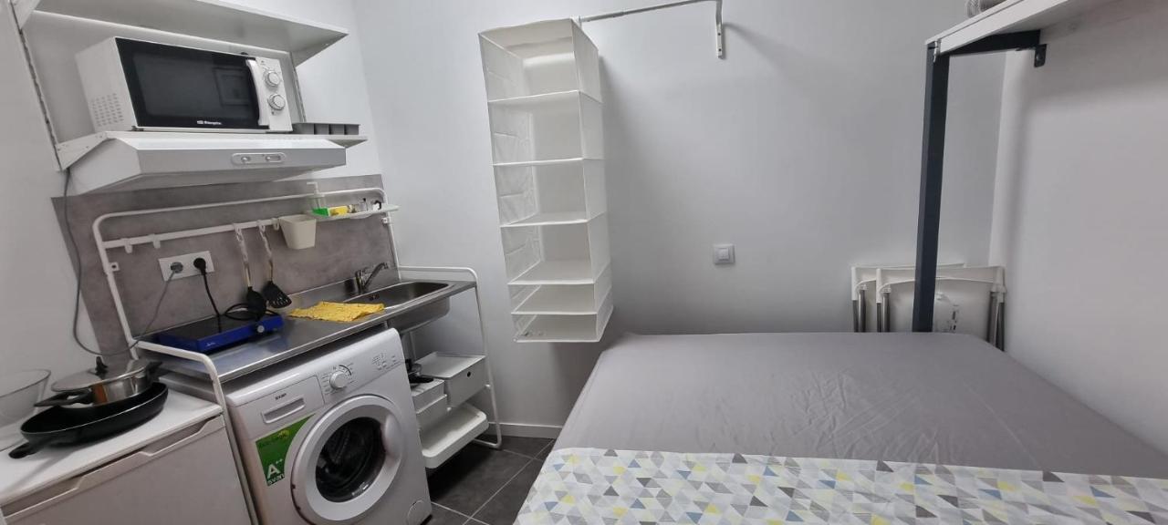 Albergue Cristina Habitaciones Con Bano Privado Y Mini Cocina Corralejo Exterior foto
